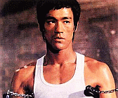 Bruce Lee in Enter The Dragon - click for classic free cinema