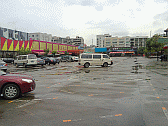 Image: Turtle Restaurant area - this car park is full of tables at night